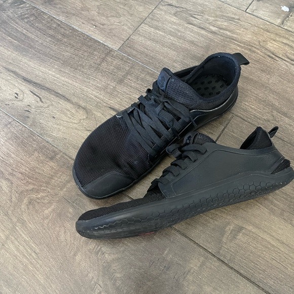 Kasana - VIVOBAREFOOT 9US/40EU - OBSIDIAN - Picture 3 of 5